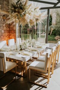 Descubre cómo las invitaciones de boda minimalistas pueden transformar tu gran día en un evento elegante y sofisticado